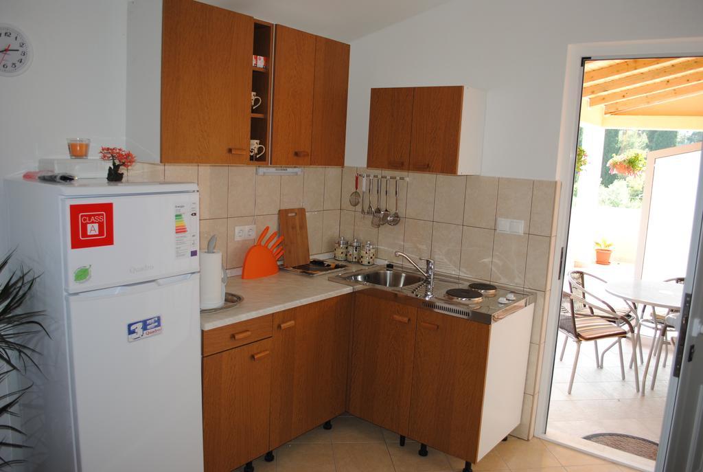Apartments Kairos - Bili 9 Kaštela المظهر الخارجي الصورة
